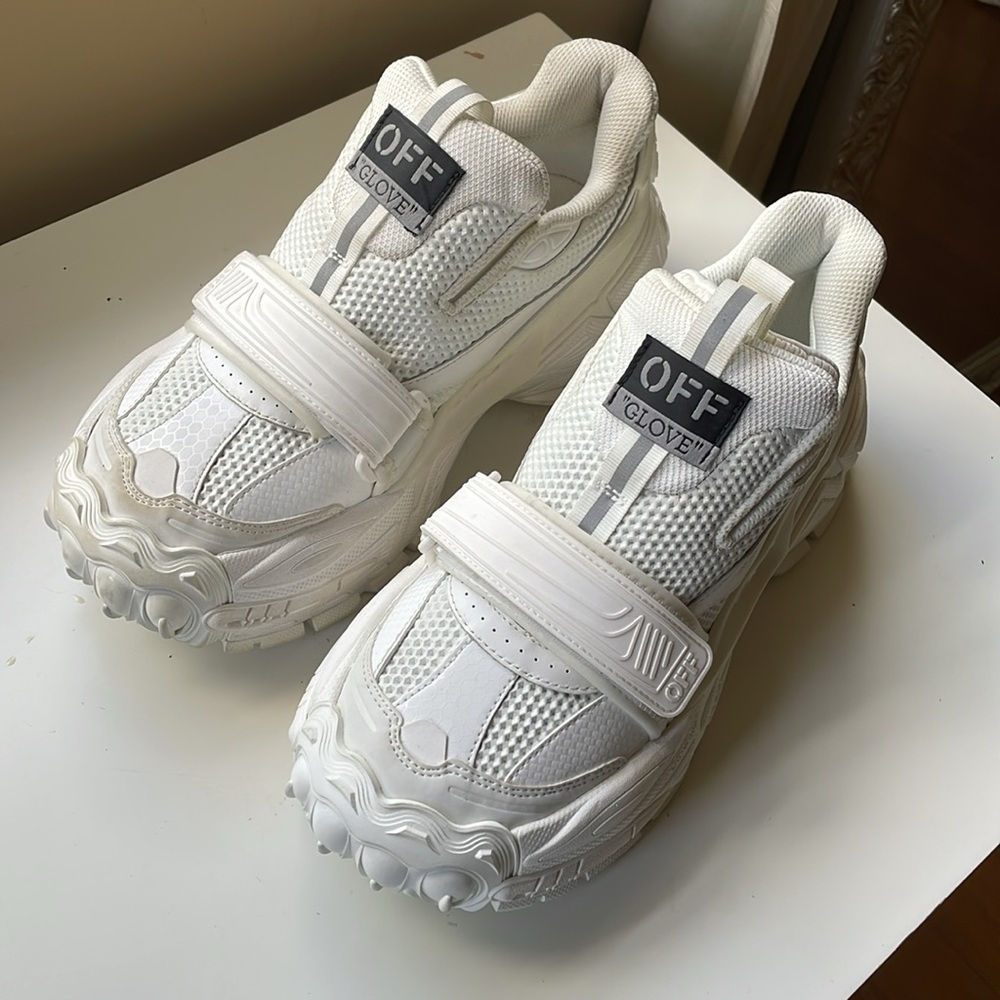 Off-white 
Men's Glove Tonal Slip-On Sneakers